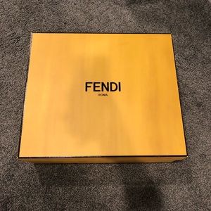 7.5 fendi boots